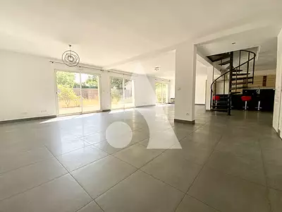 Maison, 155,72 m²
