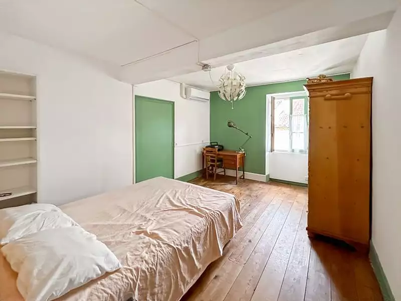 Maison, 146 m²
