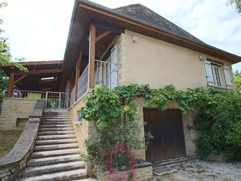 Maison, 146 m²
