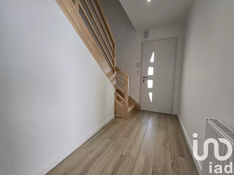 Maison, 93 m²