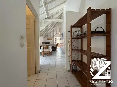Maison, 225 m²