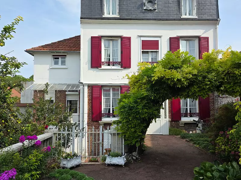 Maison, 121 m²