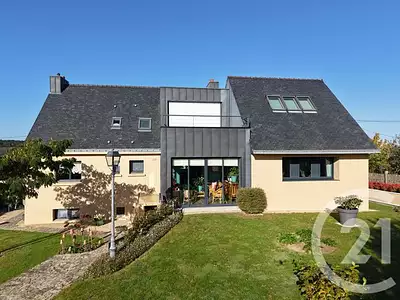 Maison, 252 m²