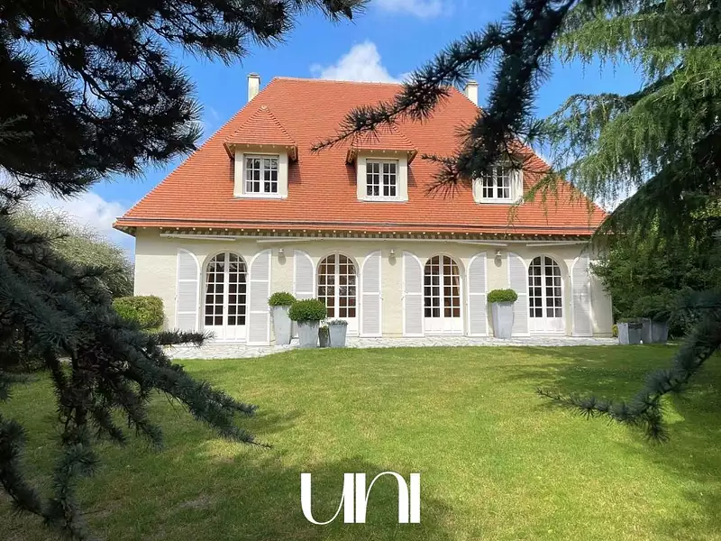 Maison, 165 m²