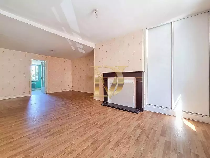 Immeuble, 84 m²