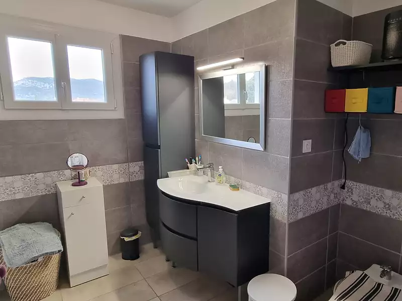 Maison, 115 m²