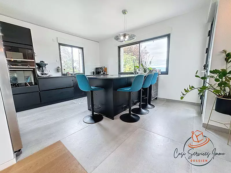 Maison, 226 m²