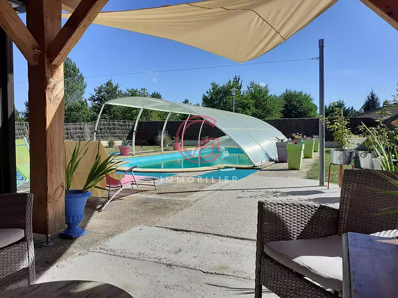 Maison, 180 m²