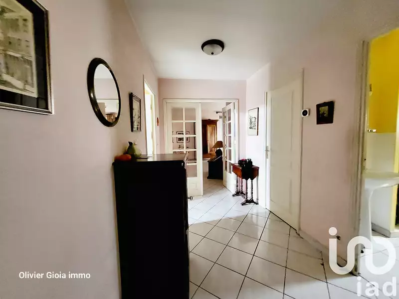 Maison, 180 m²