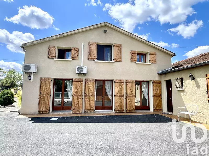 Maison, 320 m²