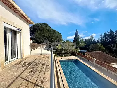 Maison, 250 m²