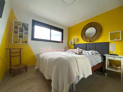 Maison, 260 m²
