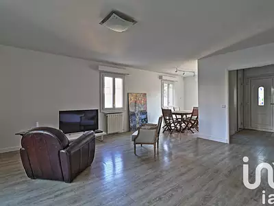 Maison, 187 m²