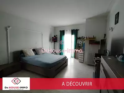 Maison, 240 m²