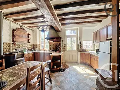 Maison, 230 m²