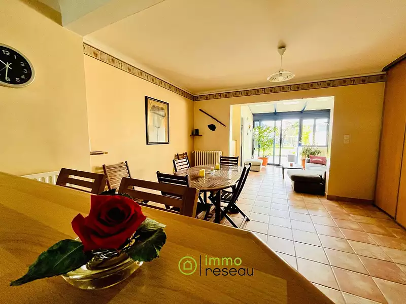 Maison, 99 m²