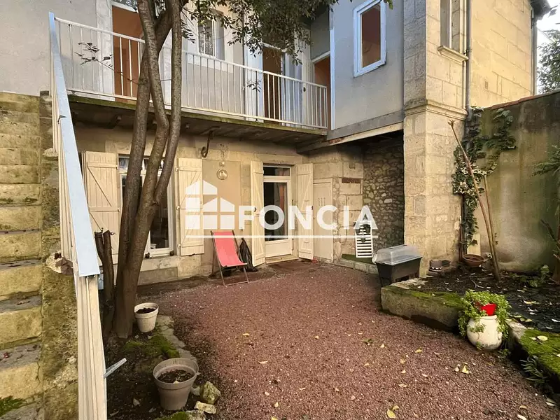 Maison, 192 m²
