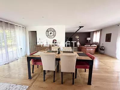 Maison, 110 m²