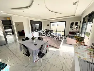 Maison, 91 m²