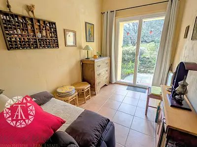 Maison, 239 m²