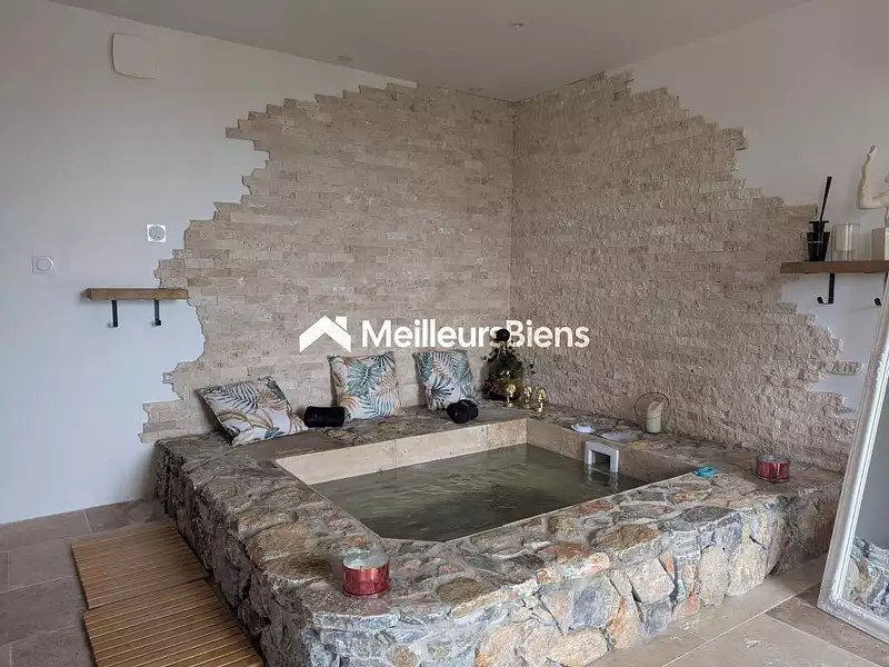 Maison, 114 m²