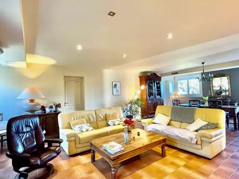 Maison, 155 m²