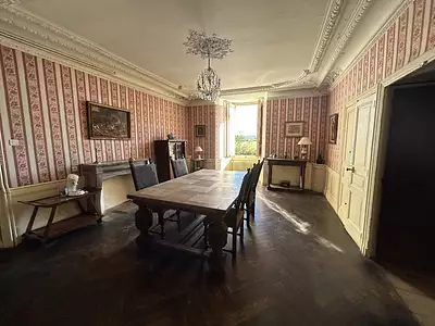 Maison, 1 000 m²