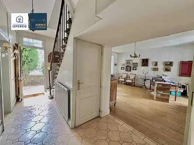 Maison, 207 m²