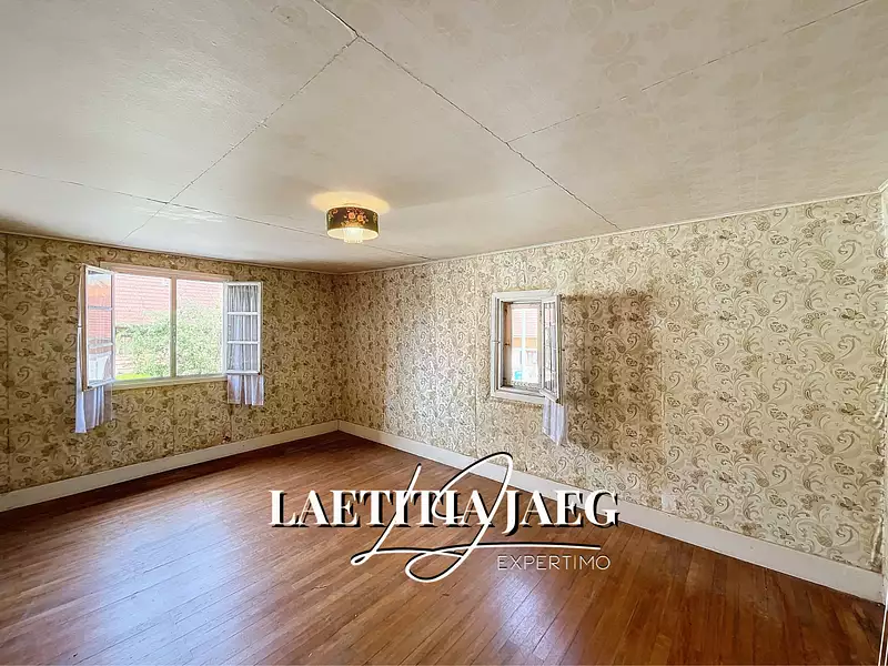 Maison, 196 m²