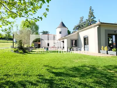 Maison, 380 m²