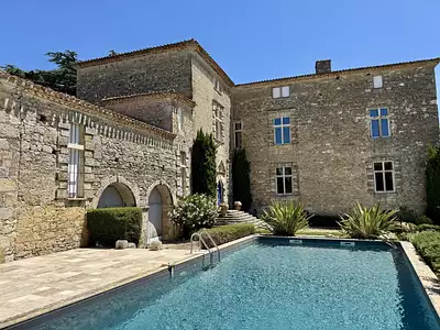 Maison, 280 m²