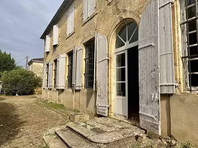 Maison, 600 m²