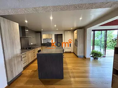 Maison, 142 m²