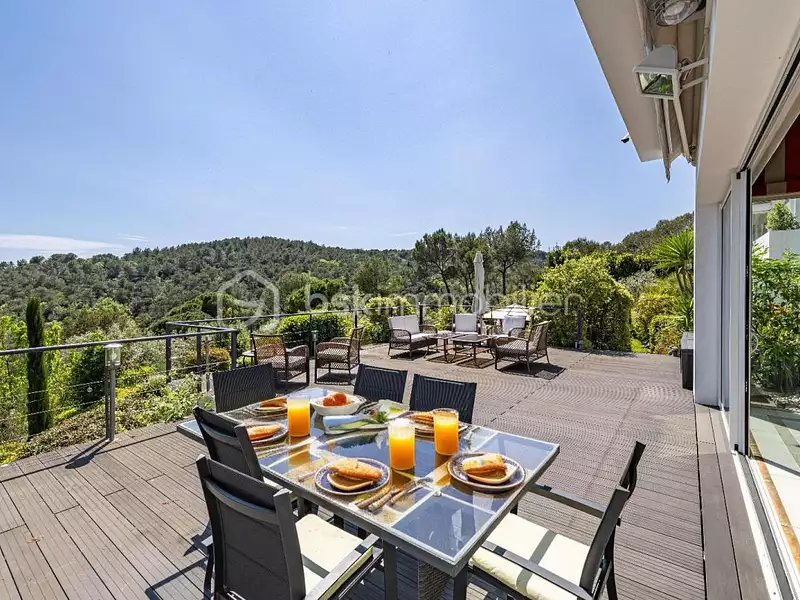 Maison, 518 m²