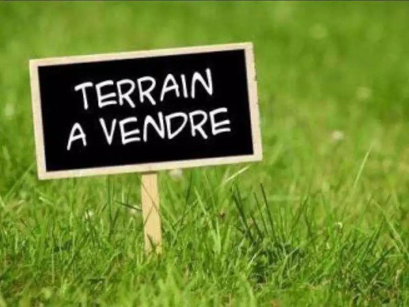 Terrain, 1 000 m²