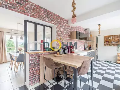 Maison, 99 m²