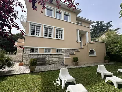 Maison, 310 m²