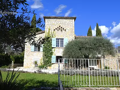 Maison, 231,14 m²