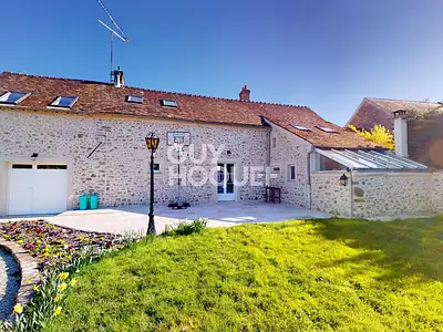 Maison, 225 m²