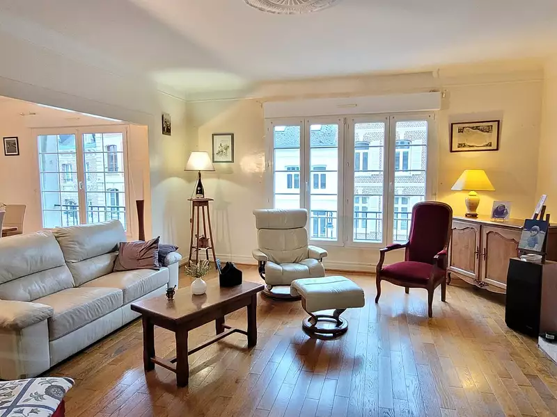 Appartement, 146,8 m²