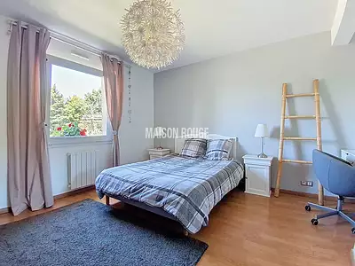 Maison, 204 m²