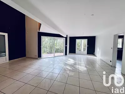 Maison, 197 m²