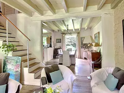 Maison, 236 m²