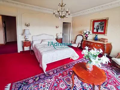 Maison, 238 m²