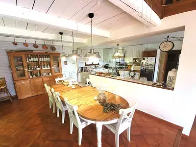 Maison, 250 m²