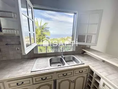 Maison, 180 m²