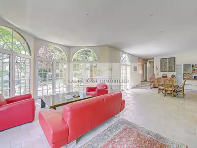 Maison, 167,9 m²