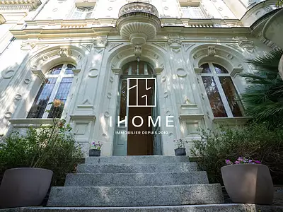 Maison, 225 m²