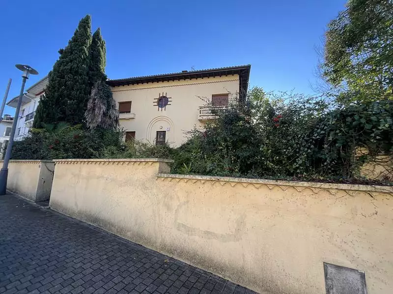 Maison, 167 m²