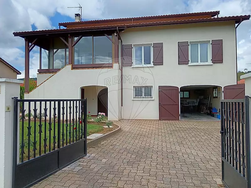 Maison, 140 m²